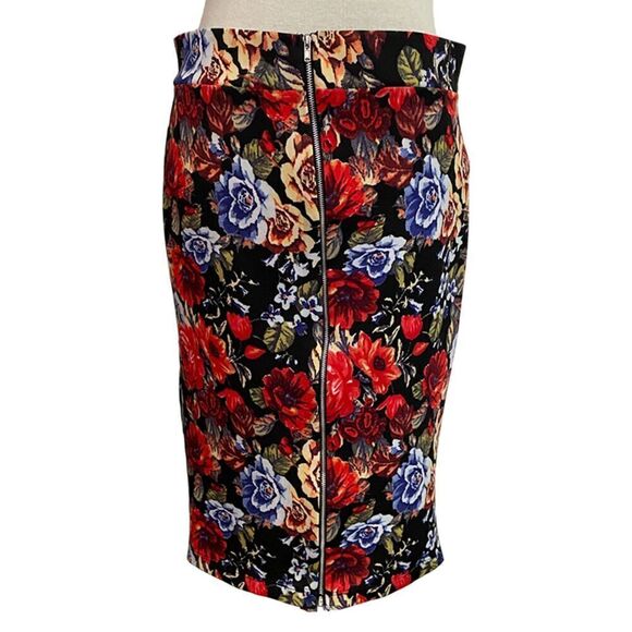 Brat Star Floral Bodycon Zipper Front Skirt Size M/L - Picture 1 of 8